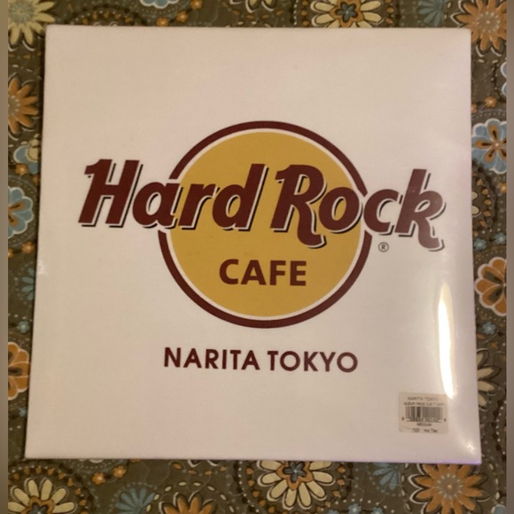 unknown Other - Hard Rock Cafe Classic White Tee Medium